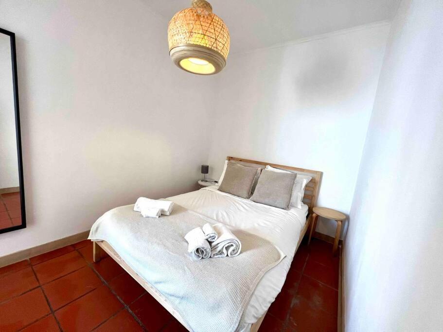 Studio In Estoril Near Beach Walk In 3 Min Bagian luar foto