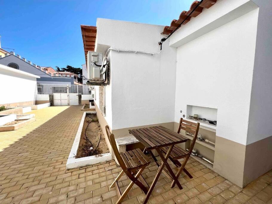 Studio In Estoril Near Beach Walk In 3 Min Bagian luar foto