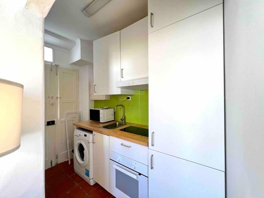 Studio In Estoril Near Beach Walk In 3 Min Bagian luar foto